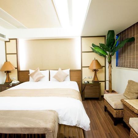 Shin Yuan Celeb Metro Hotel Thành phố Tân Trúc Ngoại thất bức ảnh