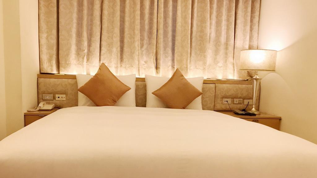 Shin Yuan Celeb Metro Hotel Thành phố Tân Trúc Ngoại thất bức ảnh