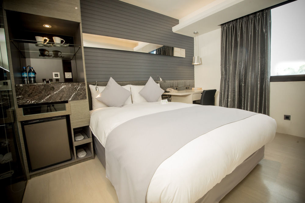 Shin Yuan Celeb Metro Hotel Thành phố Tân Trúc Ngoại thất bức ảnh